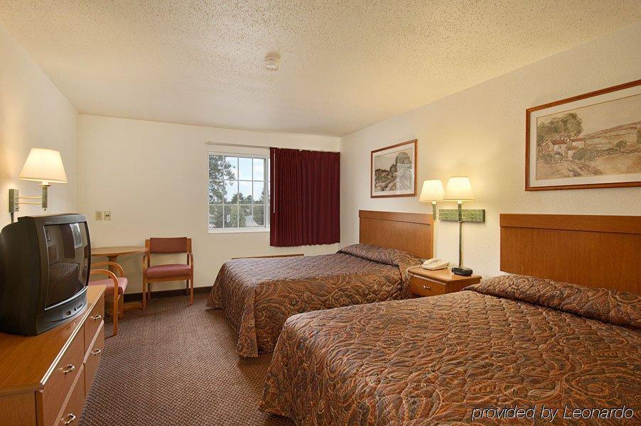Wamego Inn And Suites Номер фото